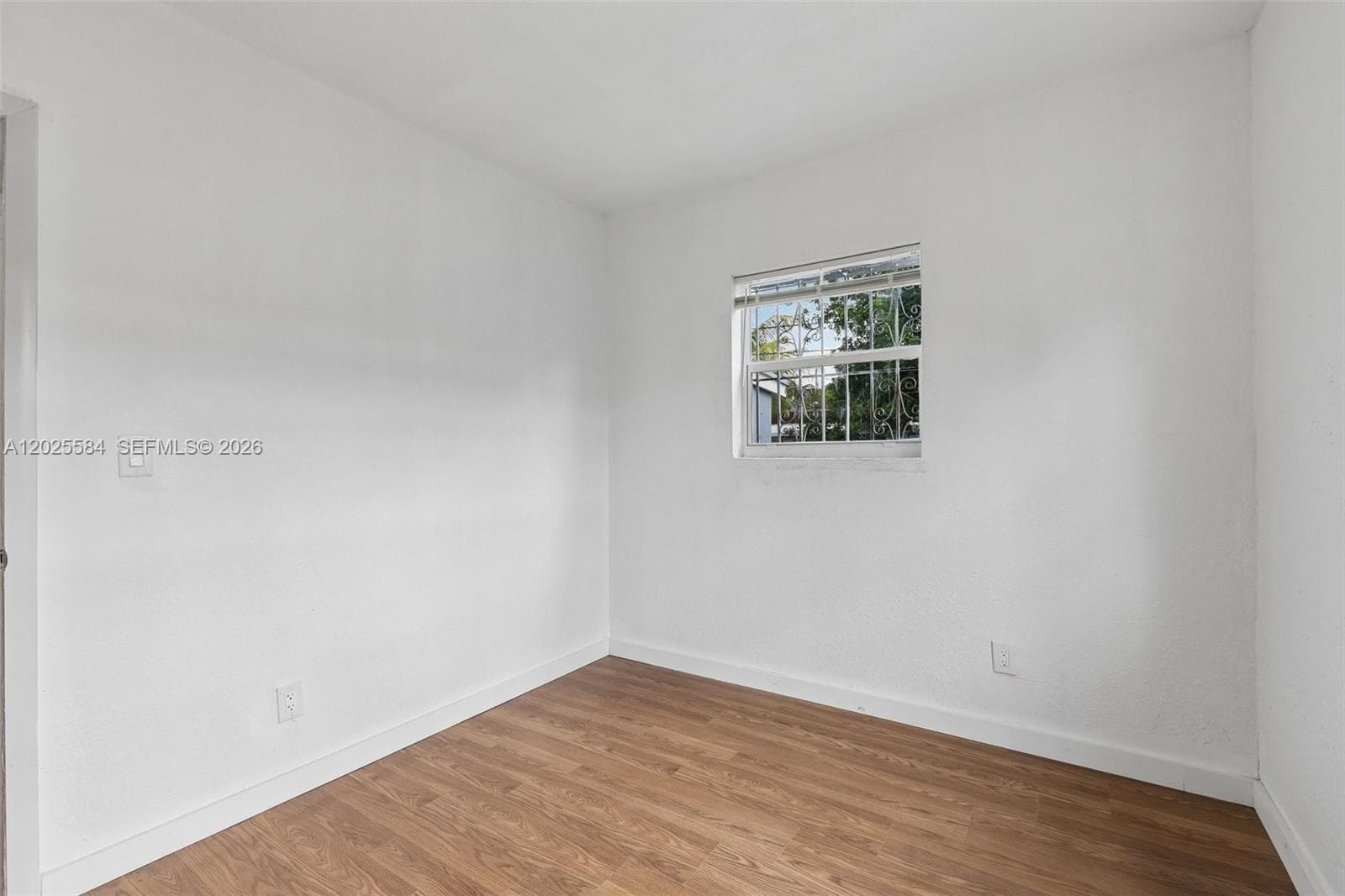 1045 NW 115th St, Miami FL 33168 — 24