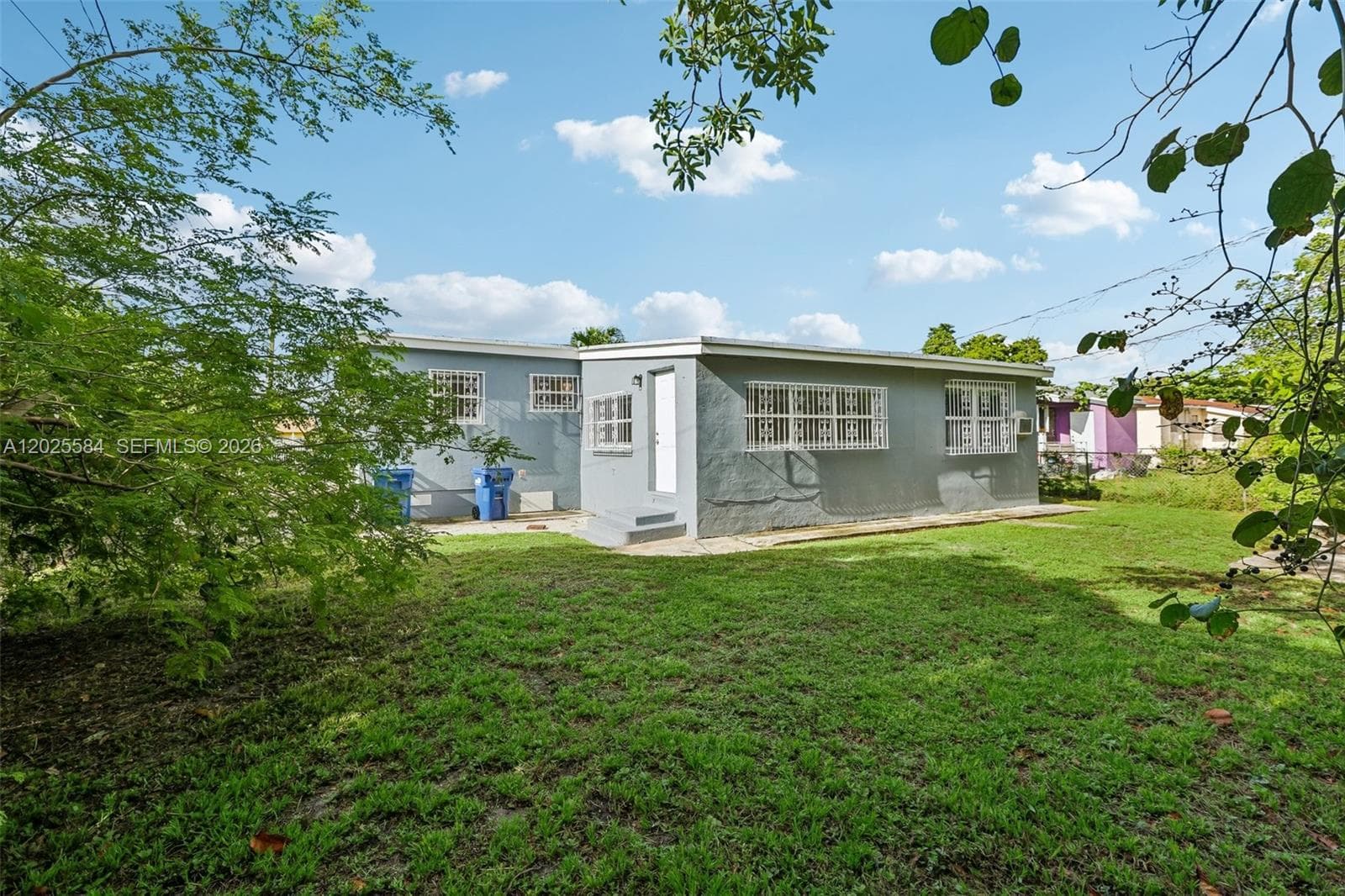 1045 NW 115th St, Miami FL 33168 — 37