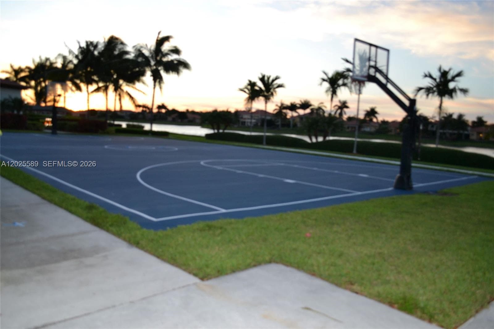 19529 SW 80th Ct, Cutler Bay FL 33157 — 77