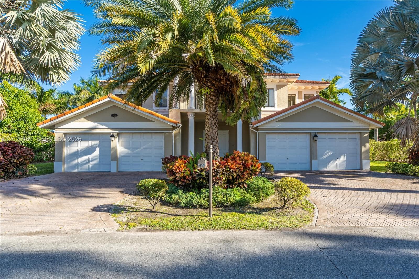 19529 SW 80th Ct, Cutler Bay FL 33157 — 9