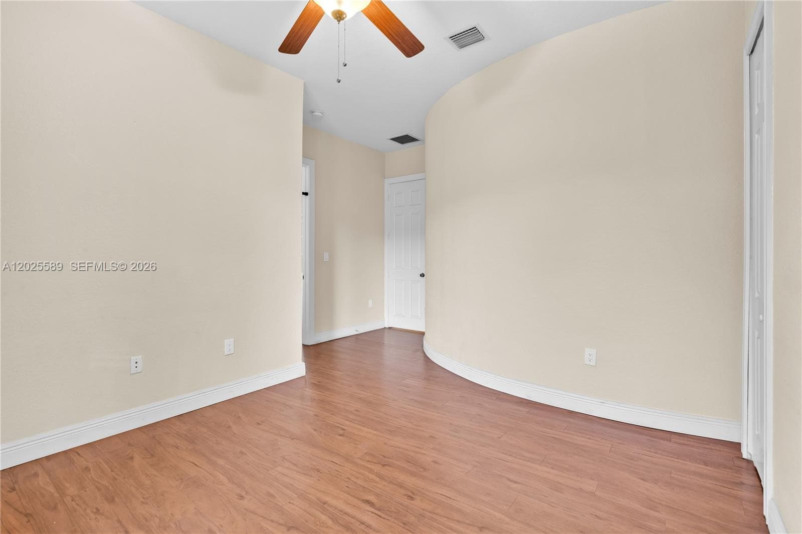 19529 SW 80th Ct, Cutler Bay FL 33157 — 55