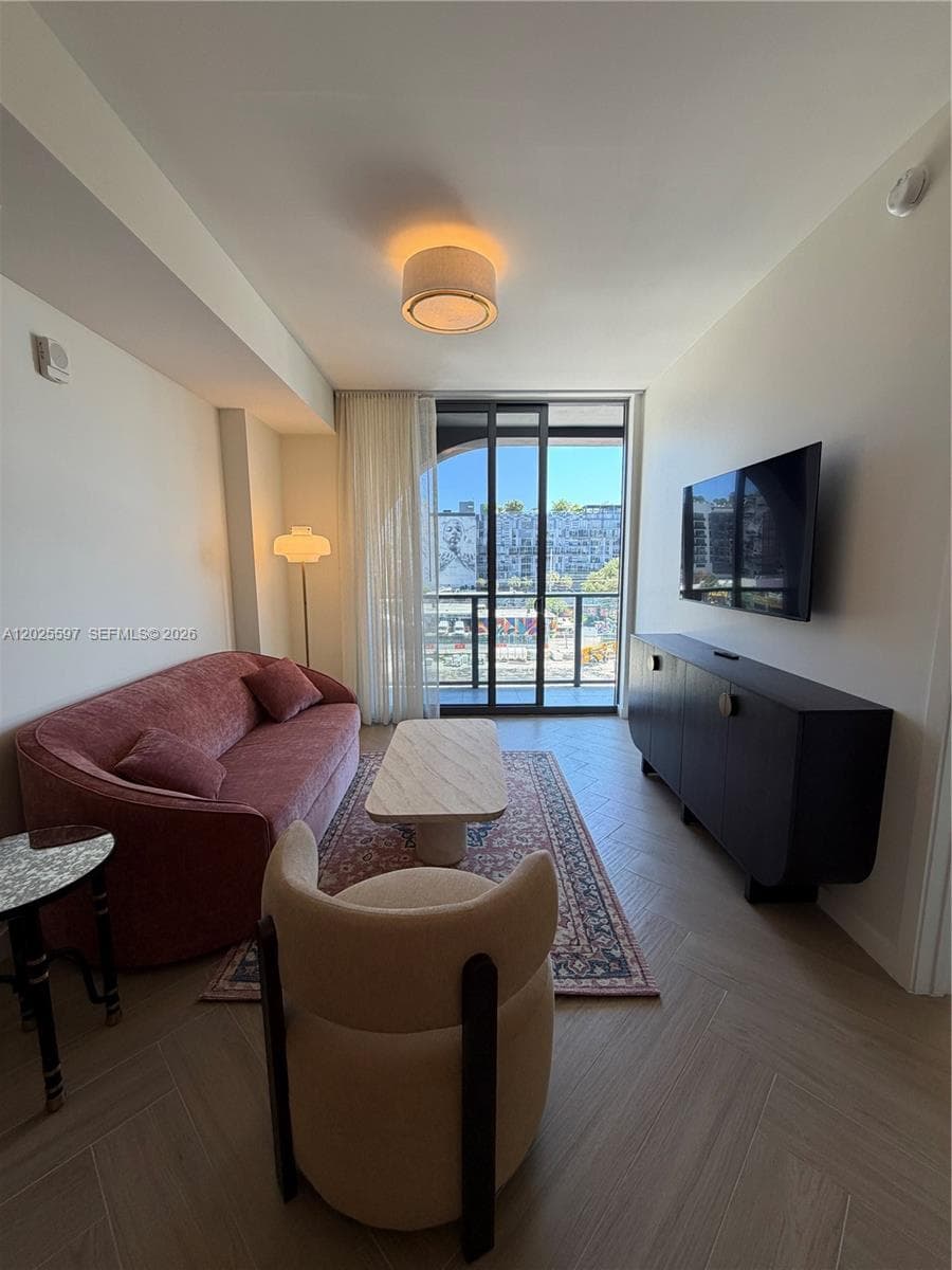 2700 NW 2nd ave # 416, Miami FL 33127 — 2