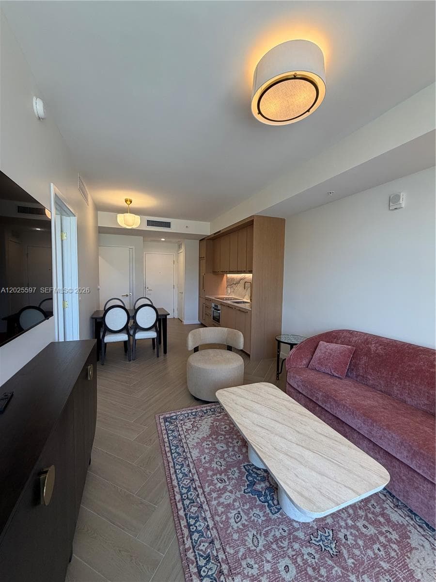 2700 NW 2nd ave # 416, Miami FL 33127 — 18
