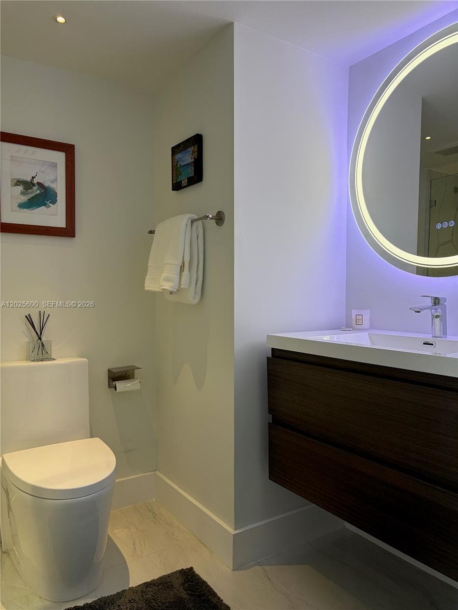 6301 Collins Ave # 1207, Miami Beach FL 33141 — 22