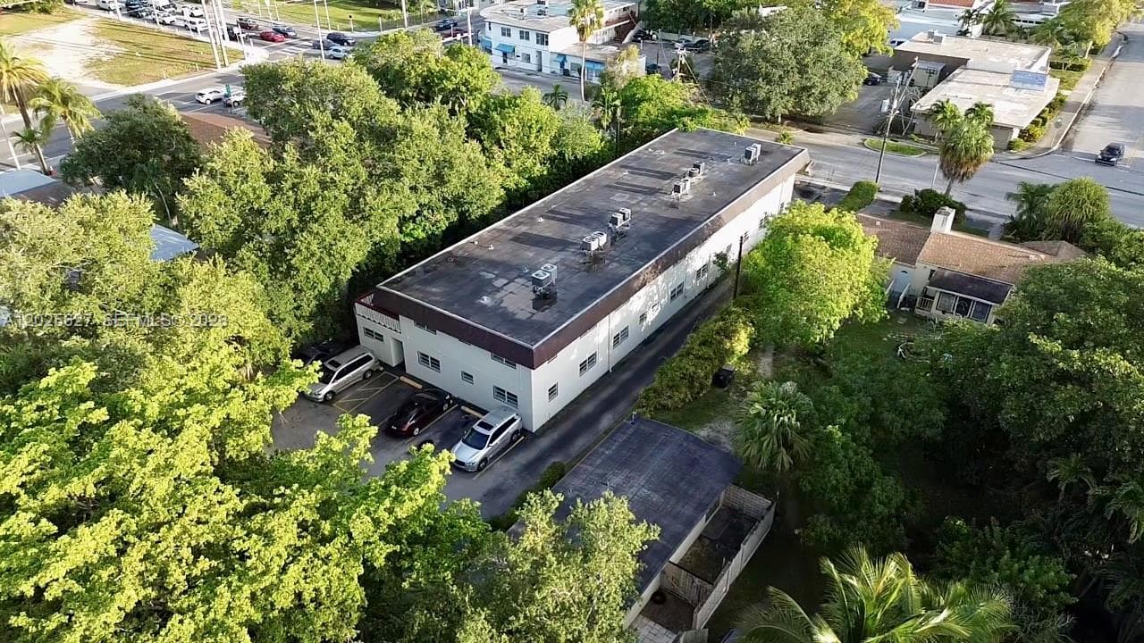 610 NE 123rd St # 203, North Miami FL 33161 — 20