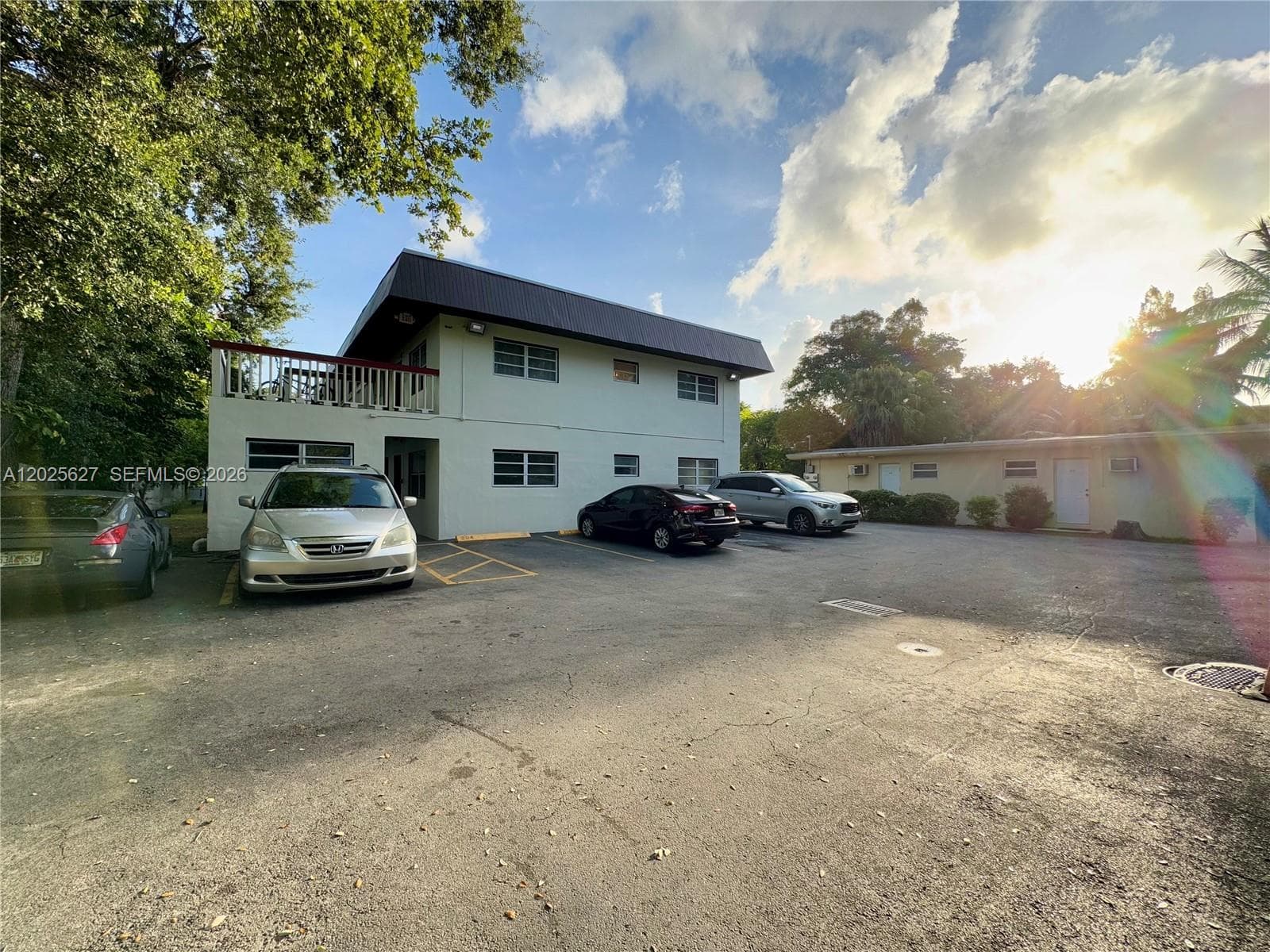 610 NE 123rd St # 203, North Miami FL 33161 — 19