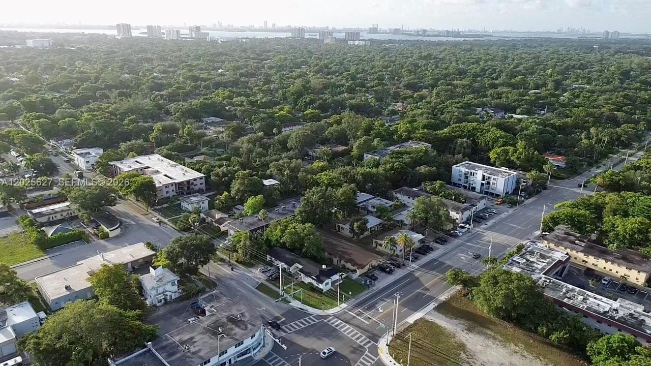 610 NE 123rd St # 203, North Miami FL 33161 — 21