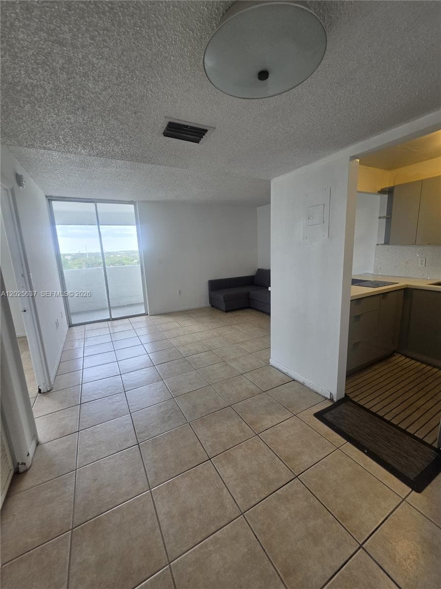 5050 NW 7th St # 610, Miami FL 33126 — 6