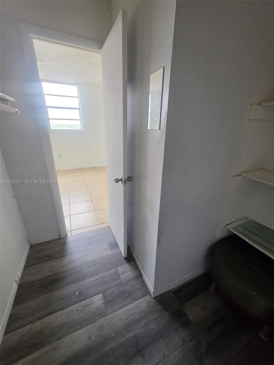 5050 NW 7th St # 610, Miami FL 33126 — 17