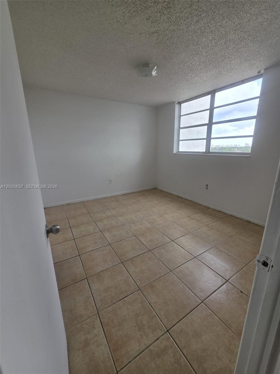 5050 NW 7th St # 610, Miami FL 33126 — 14