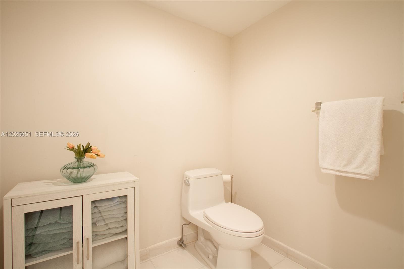 181 Crandon Blvd # 405, Key Biscayne FL 33149 — 17