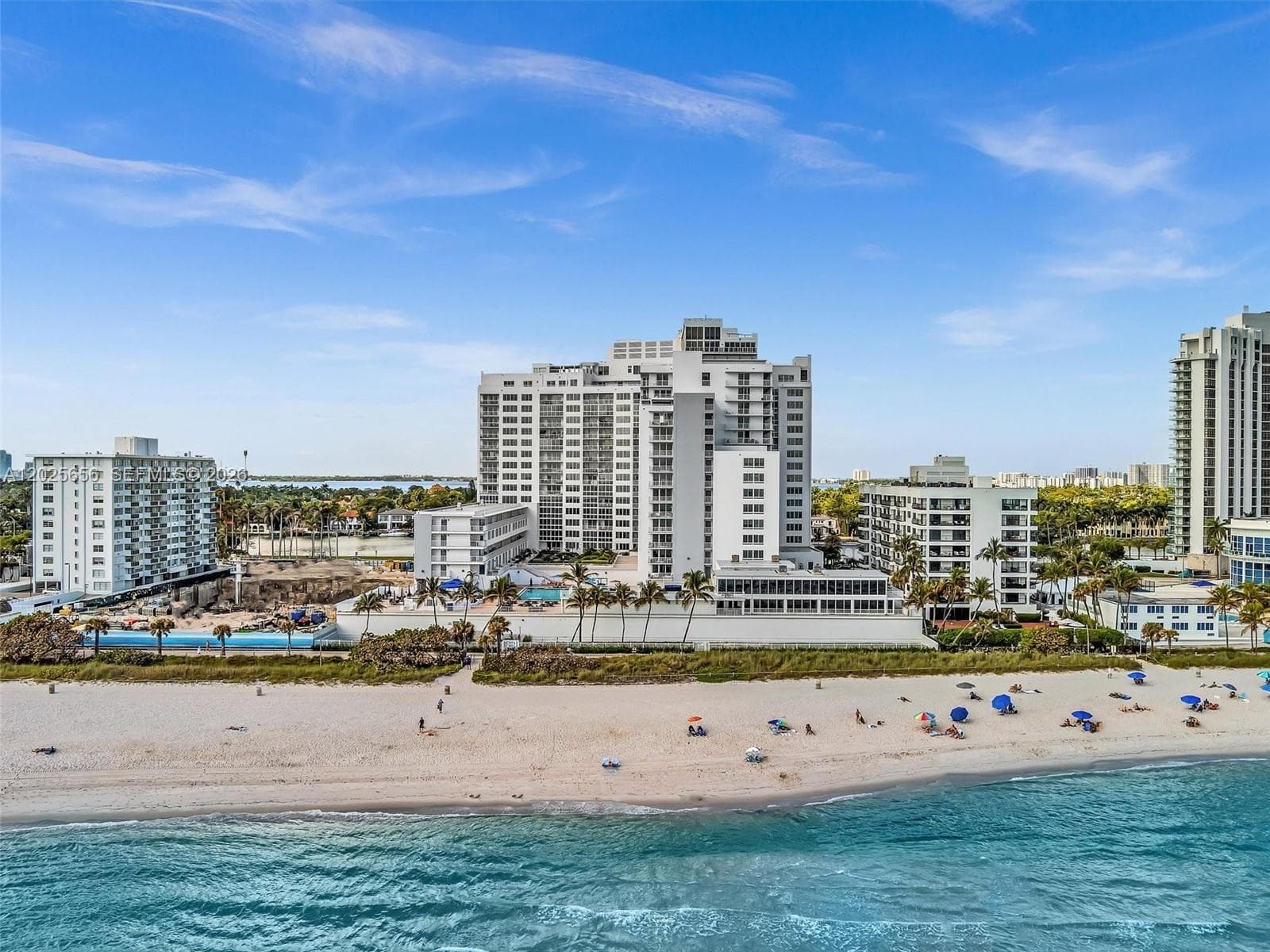5401 Collins Ave # 107, Miami Beach FL 33140 — 3