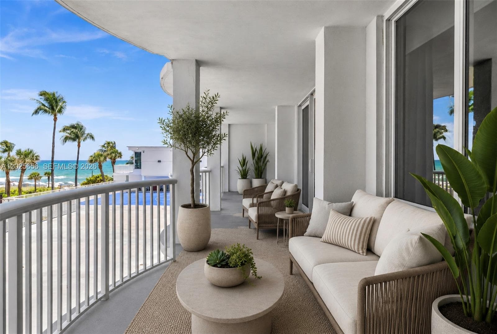 5401 Collins Ave # 107, Miami Beach FL 33140 — 1