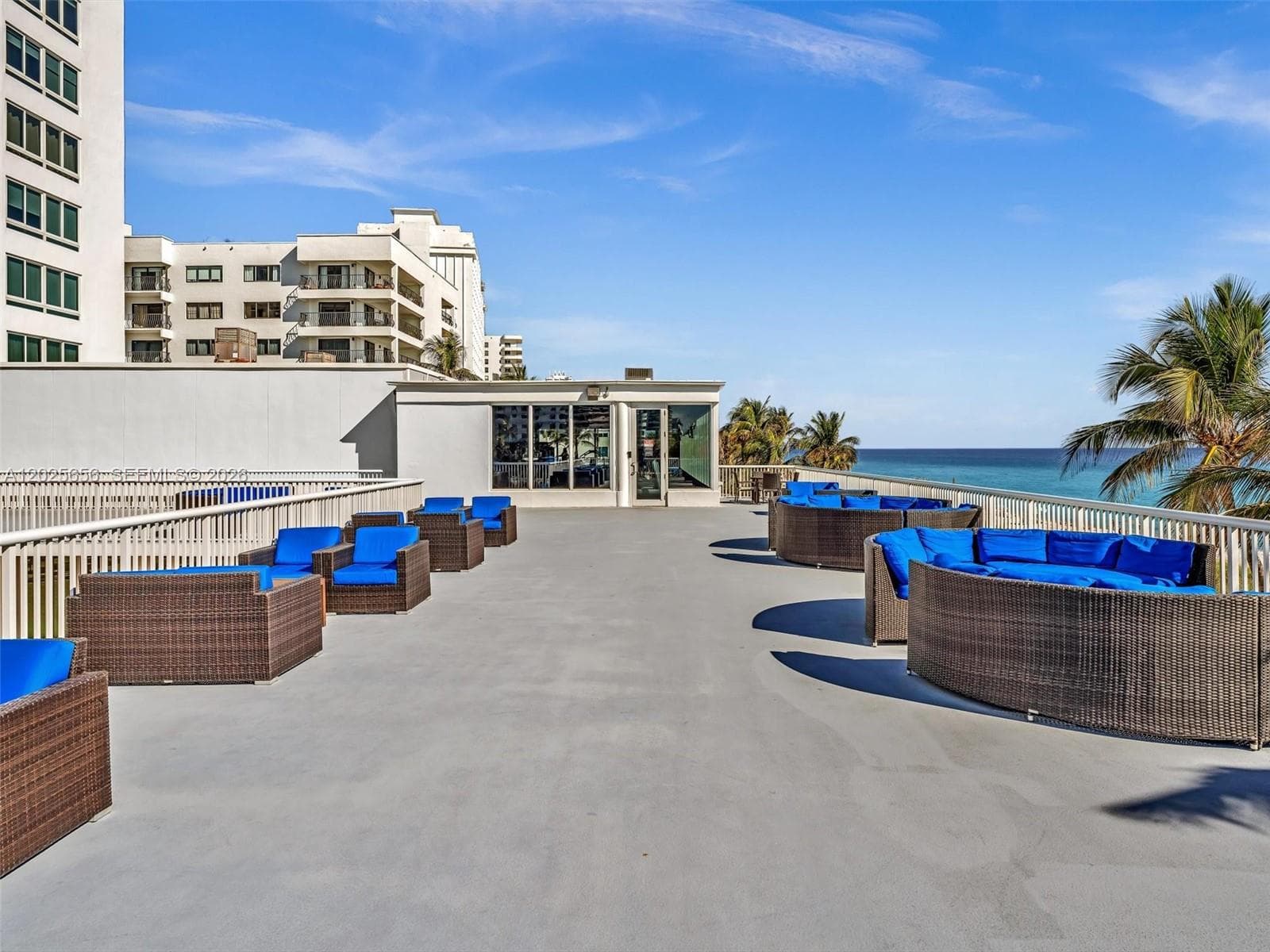 5401 Collins Ave # 107, Miami Beach FL 33140 — 33