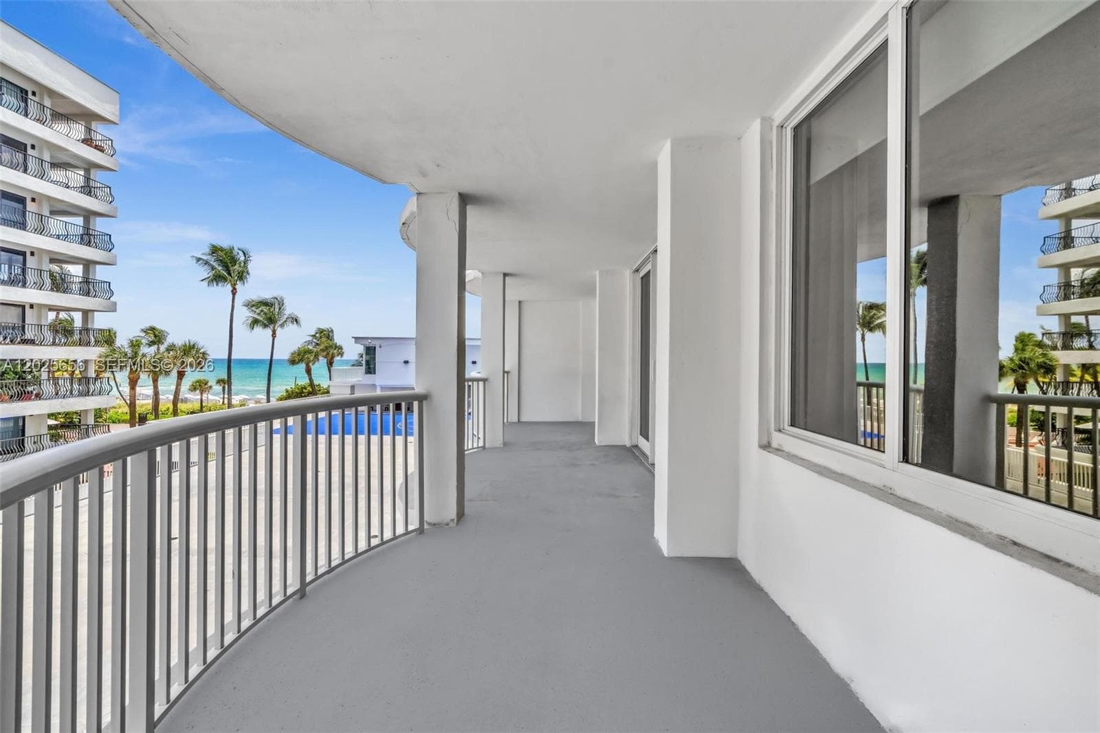 5401 Collins Ave # 107, Miami Beach FL 33140 — 11
