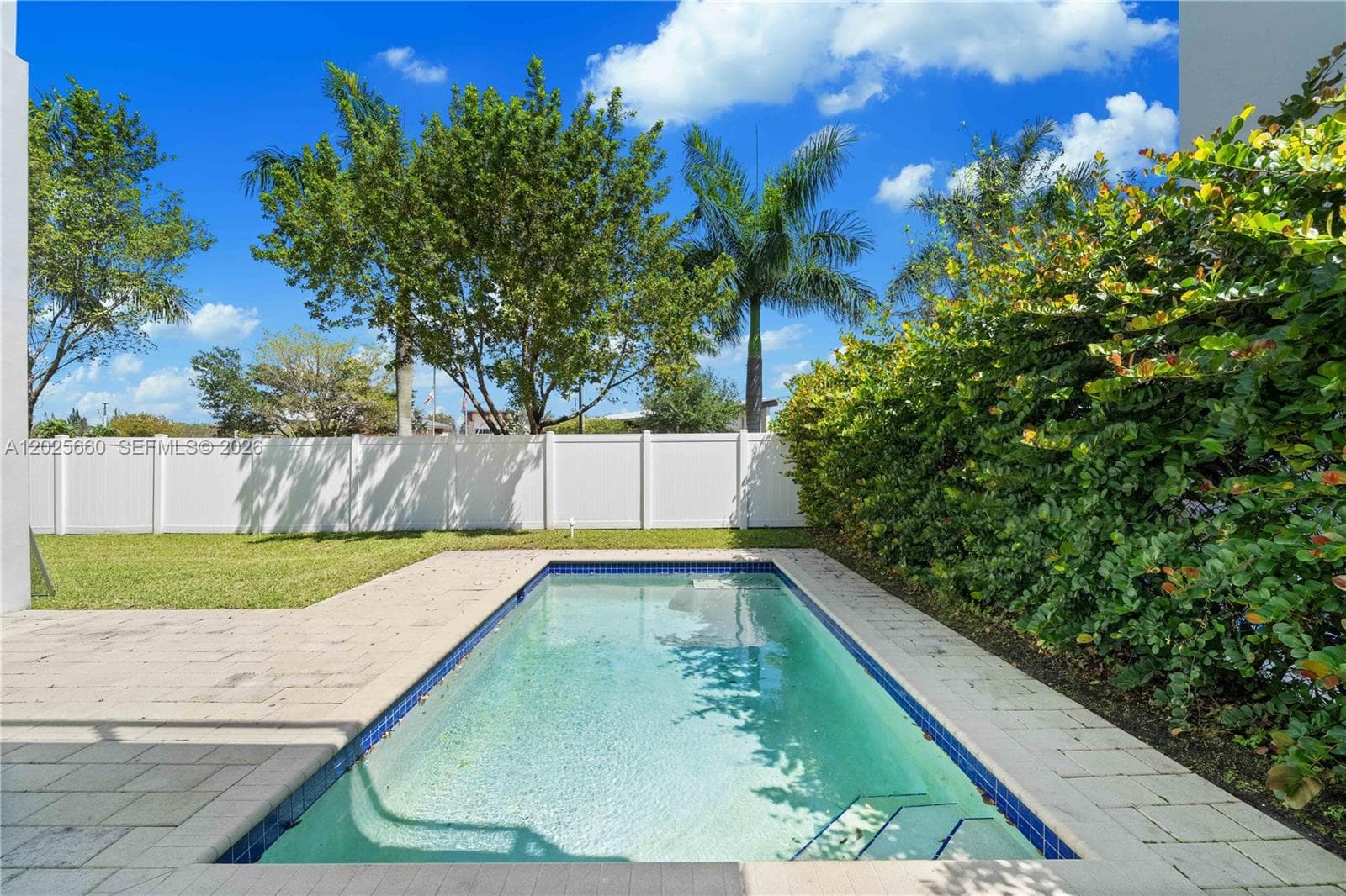 9915 NW 75th St, Doral FL 33178 — 37