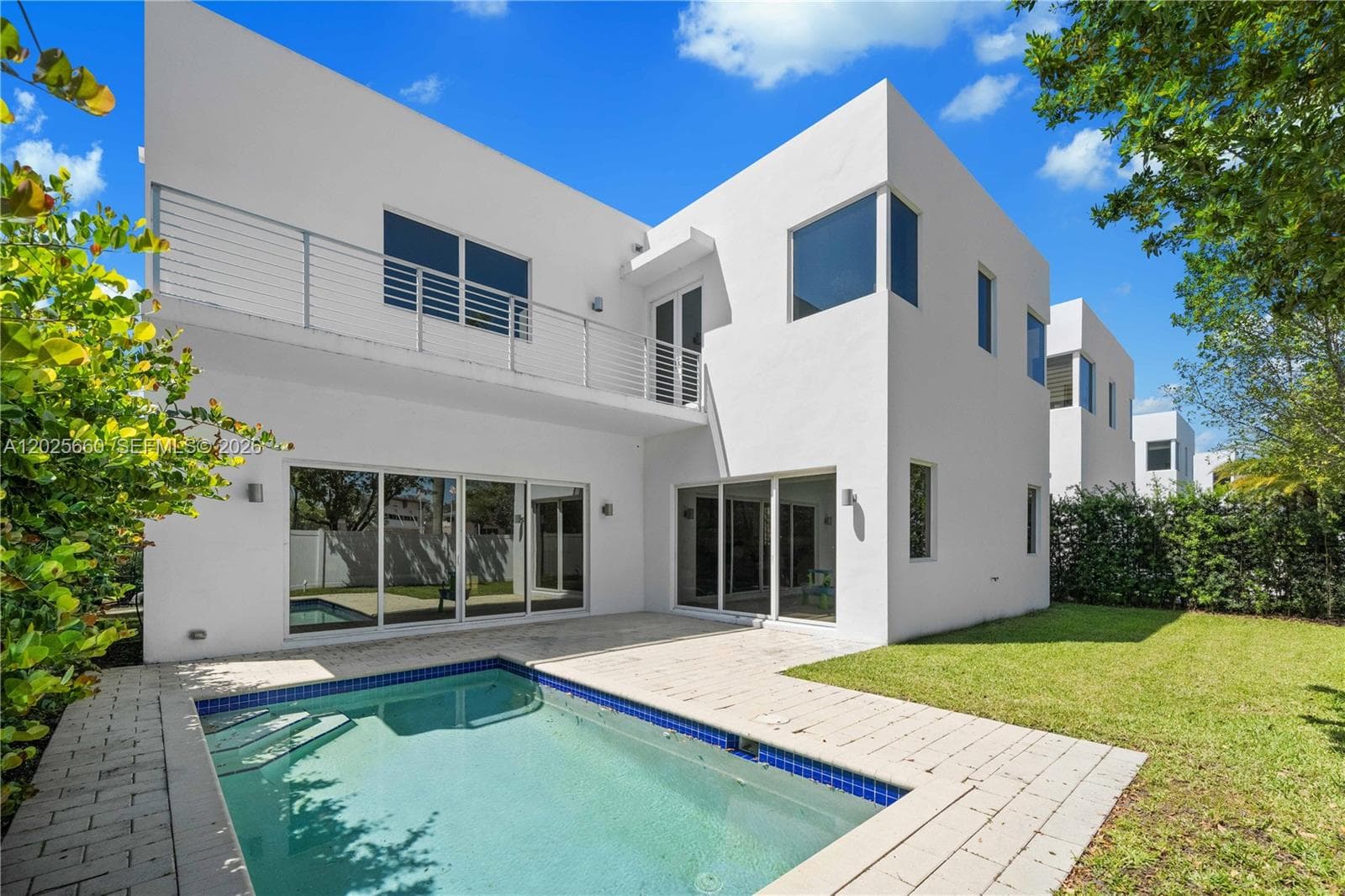9915 NW 75th St, Doral FL 33178 — 39