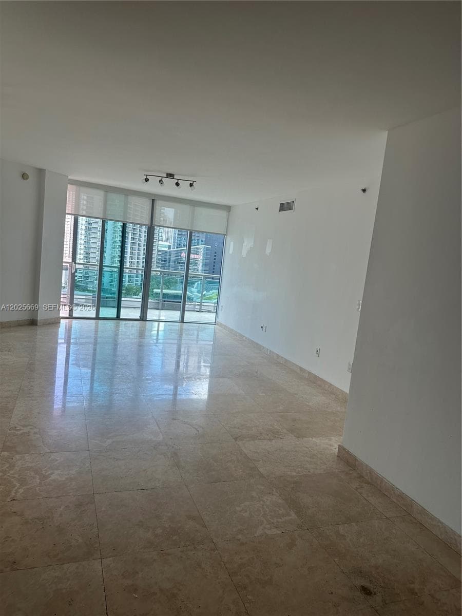 350 S Miami Ave # 2302, Miami FL 33130 — 6
