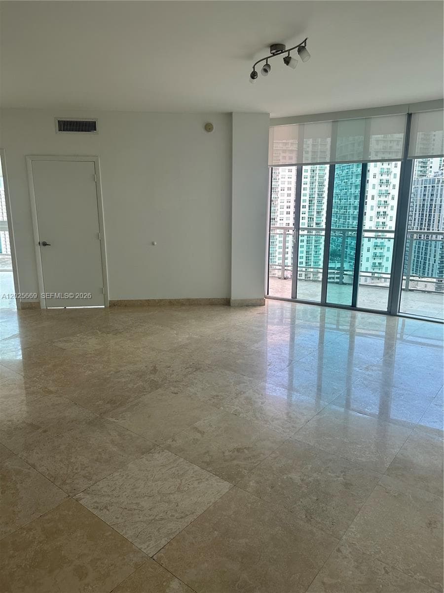 350 S Miami Ave # 2302, Miami FL 33130 — 3