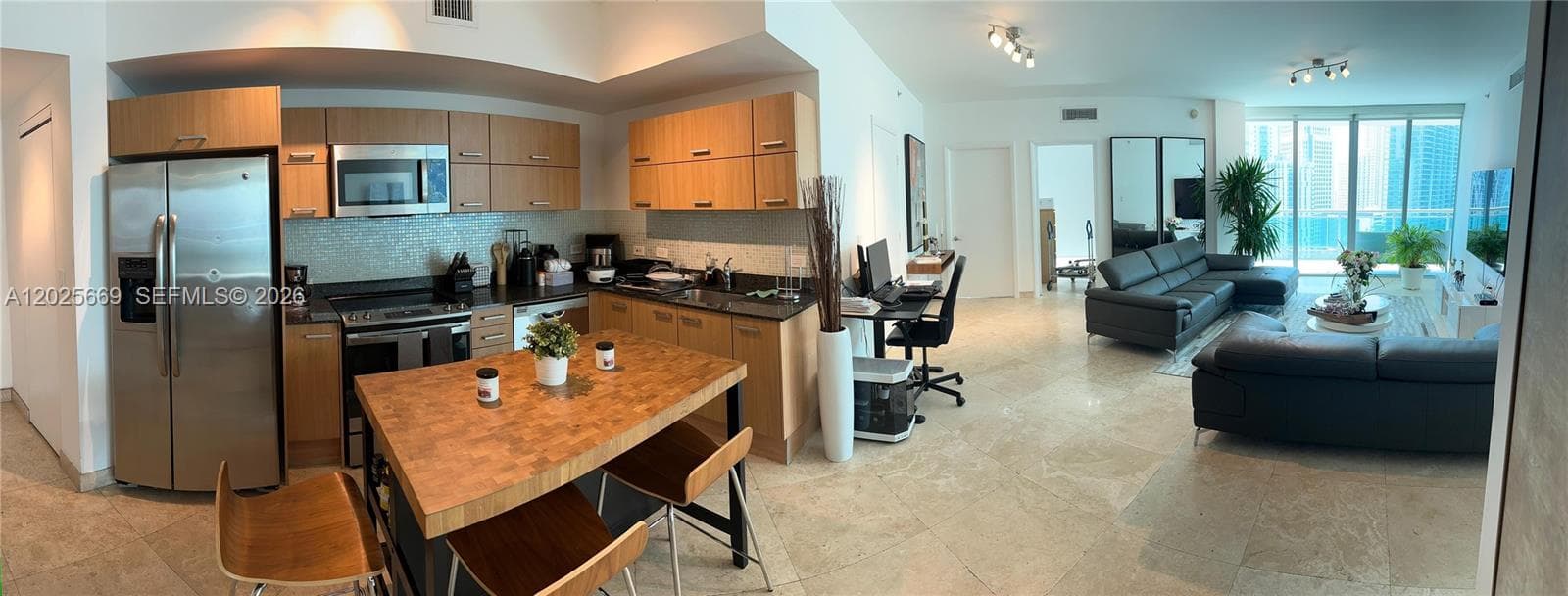 350 S Miami Ave # 2302, Miami FL 33130 — 32