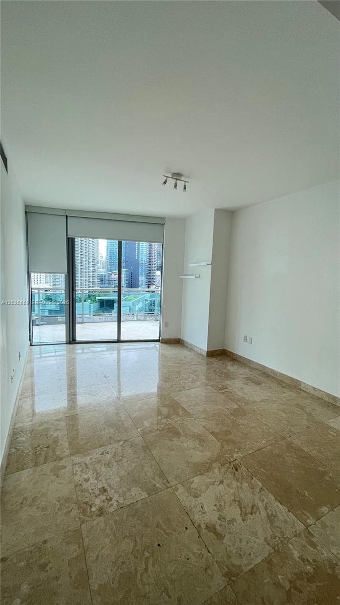350 S Miami Ave # 2302, Miami FL 33130 — 5