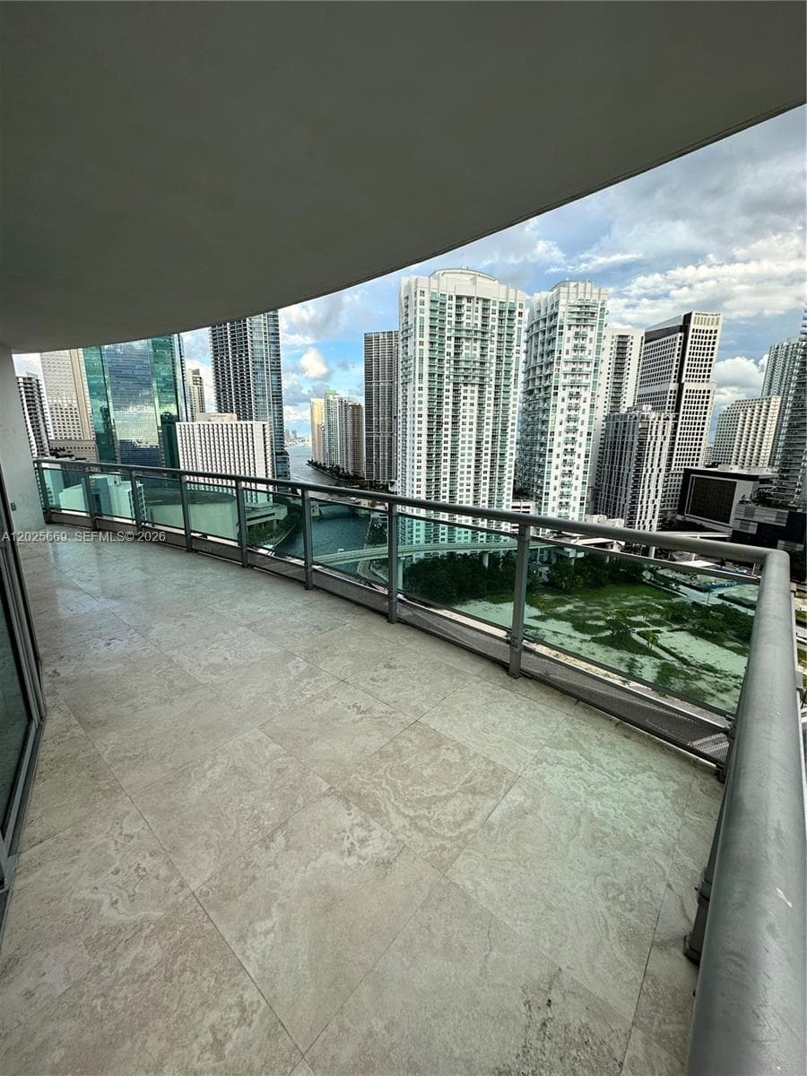 350 S Miami Ave # 2302, Miami FL 33130 — 24