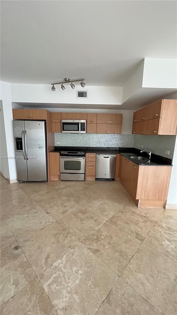 350 S Miami Ave # 2302, Miami FL 33130 — 8