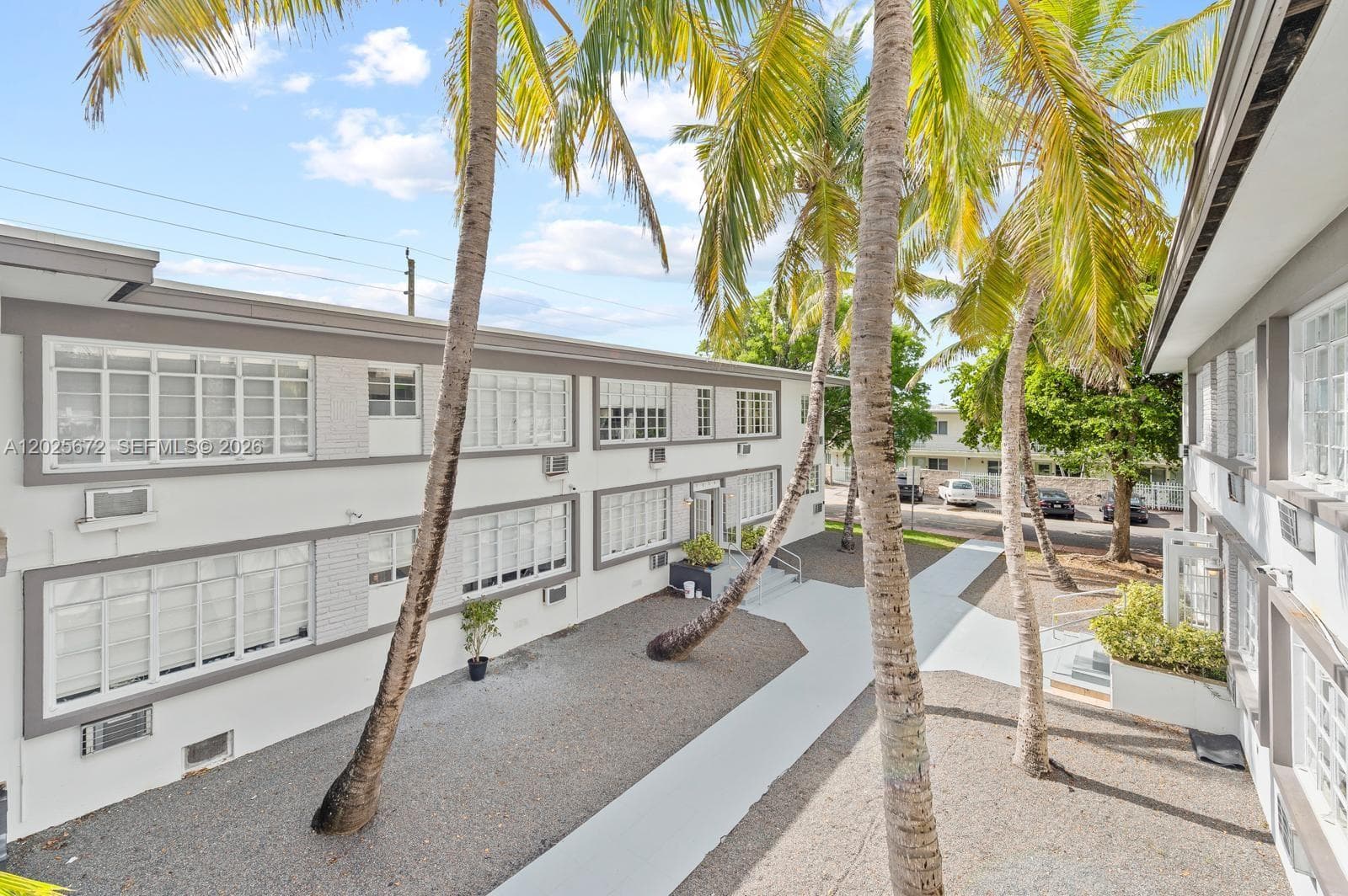 301 86th St # 1, Miami Beach FL 33141 — 16