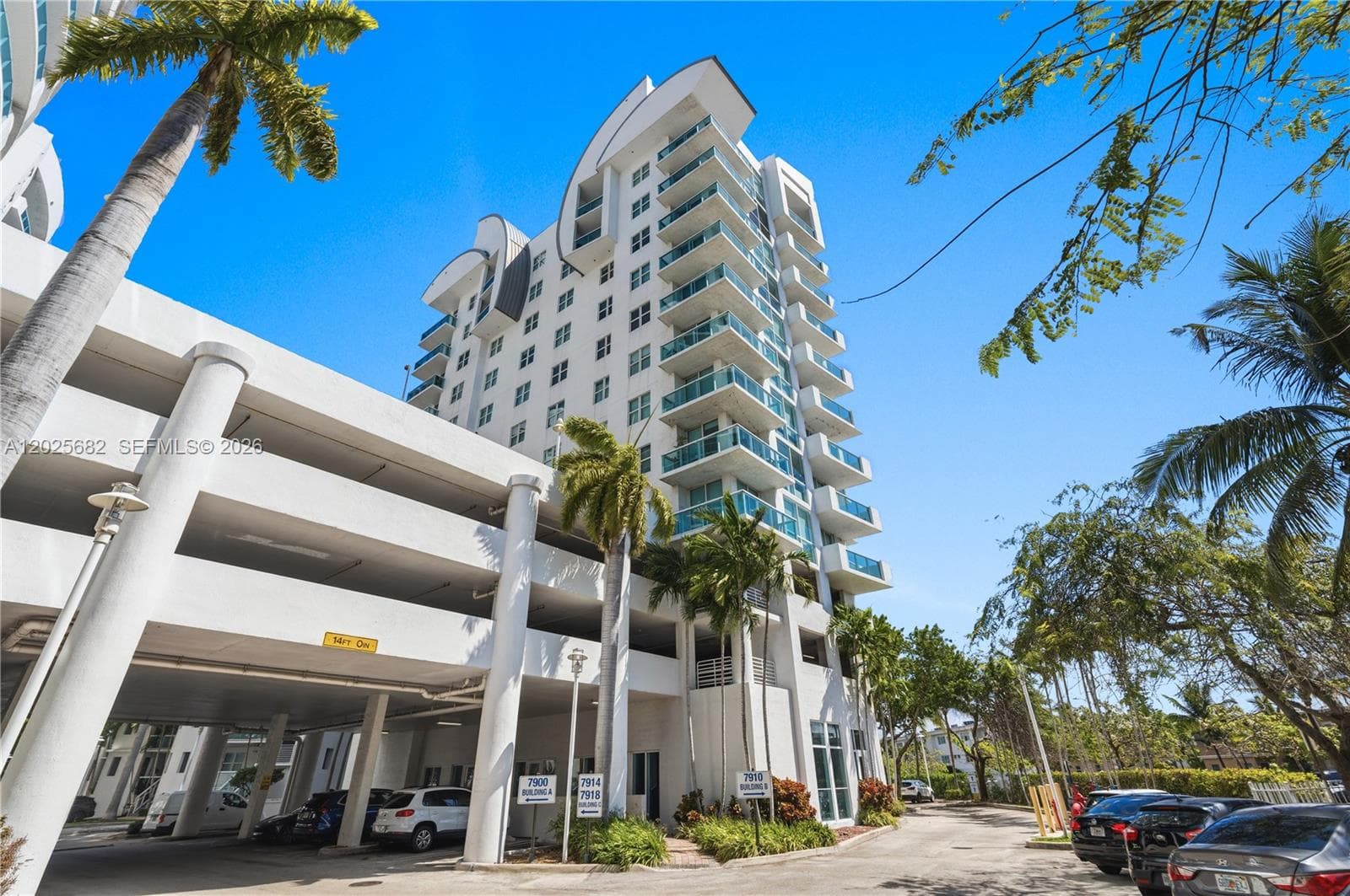 7910 Harbor Island Dr # 704, North Bay Village FL 33141 — 38