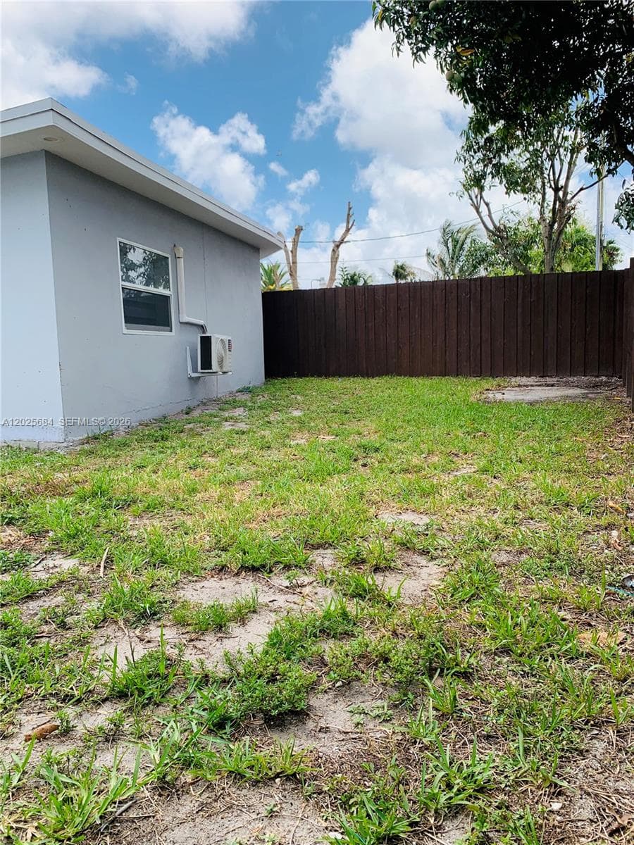 17010 NW 53rd Ave, Miami Gardens FL 33055 — 12