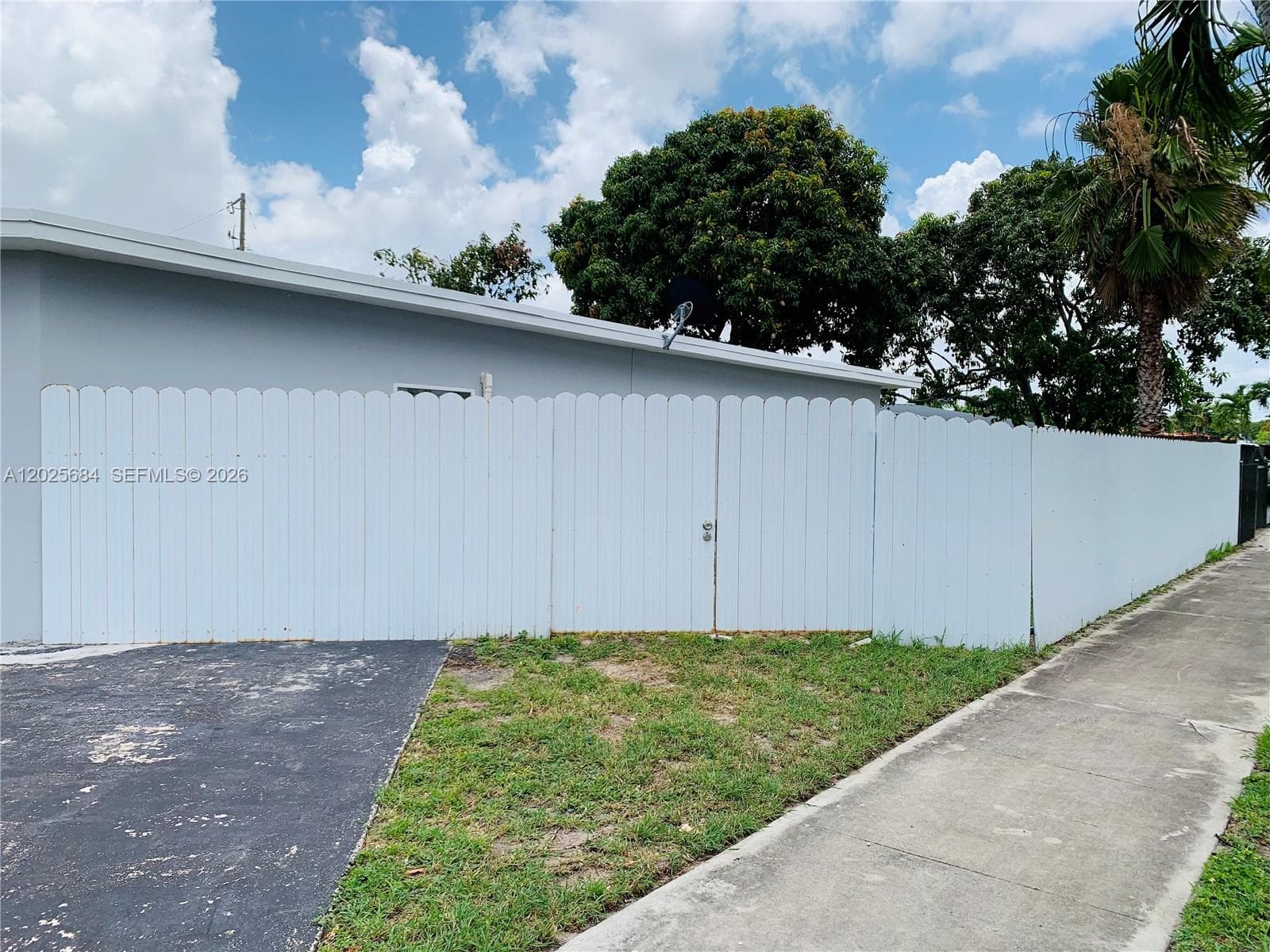17010 NW 53rd Ave, Miami Gardens FL 33055 — 11
