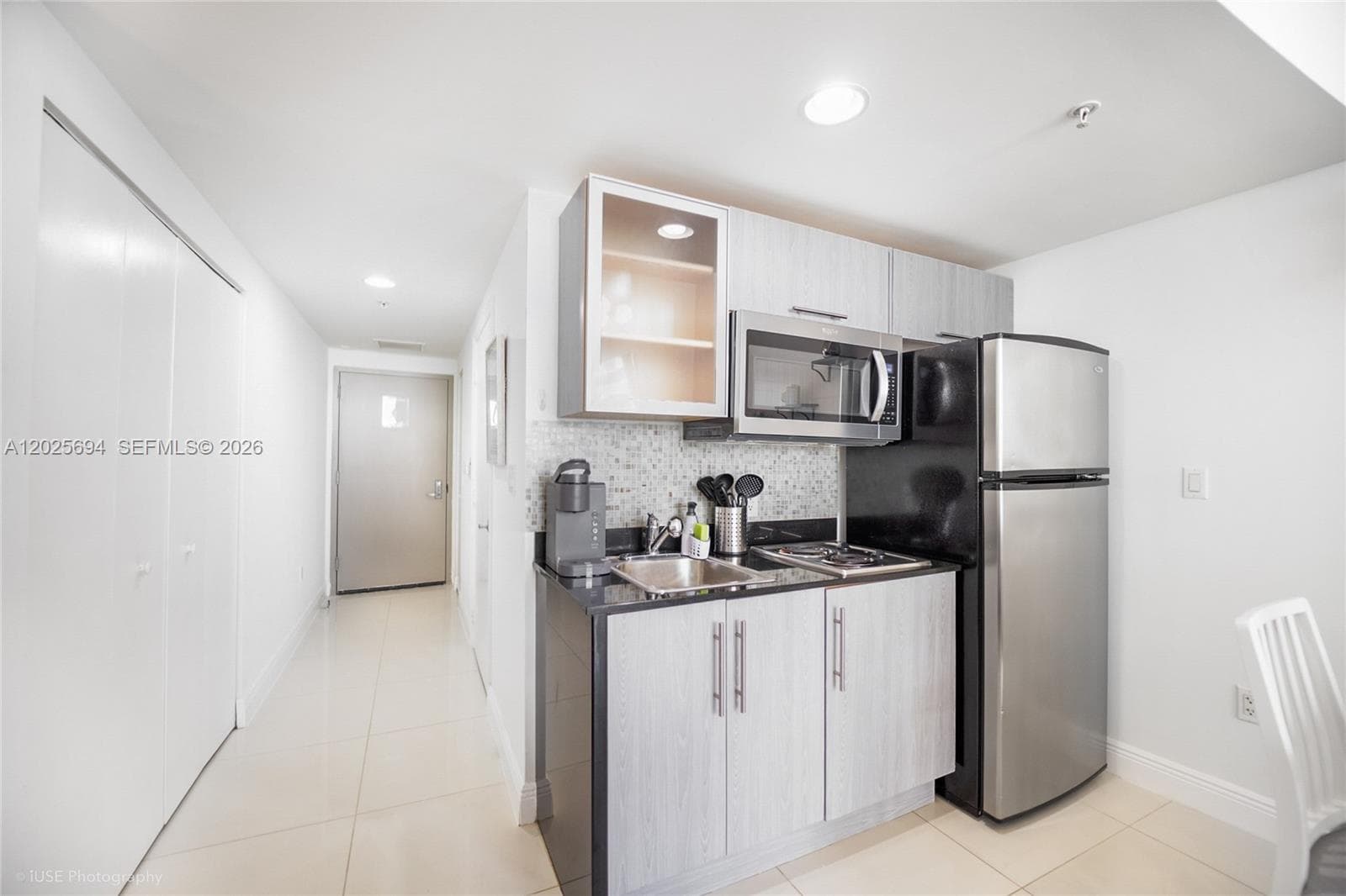 1750 N Bayshore Dr # 1219, Miami FL 33132 — 5