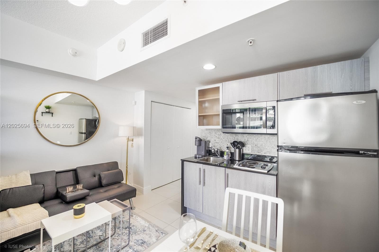 1750 N Bayshore Dr # 1219, Miami FL 33132 — 4