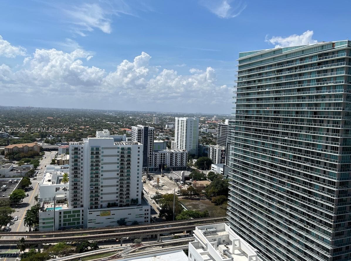 1250 S Miami Ave # 1303, Miami FL 33130 — 2
