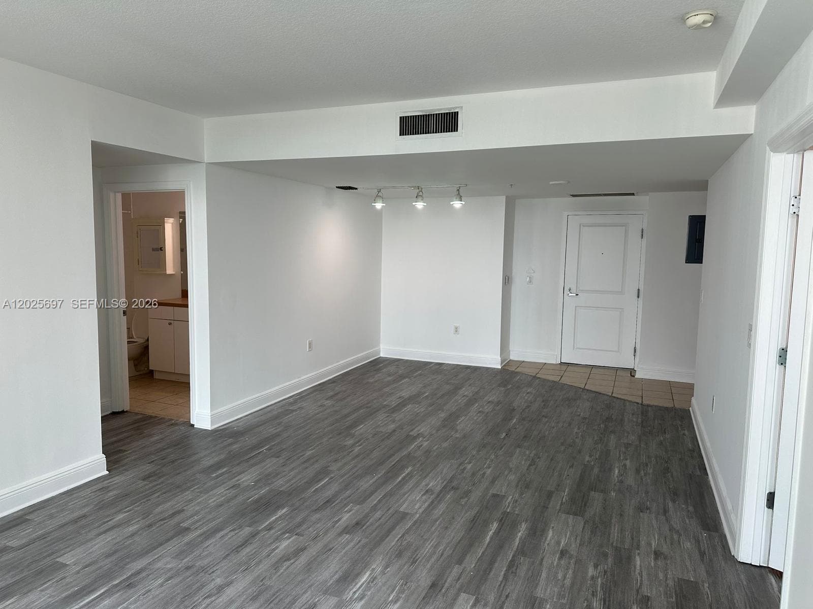1250 S Miami Ave # 1303, Miami FL 33130 — 6