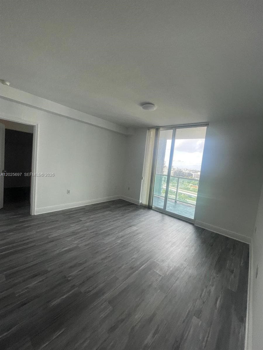 1250 S Miami Ave # 1303, Miami FL 33130 — 12