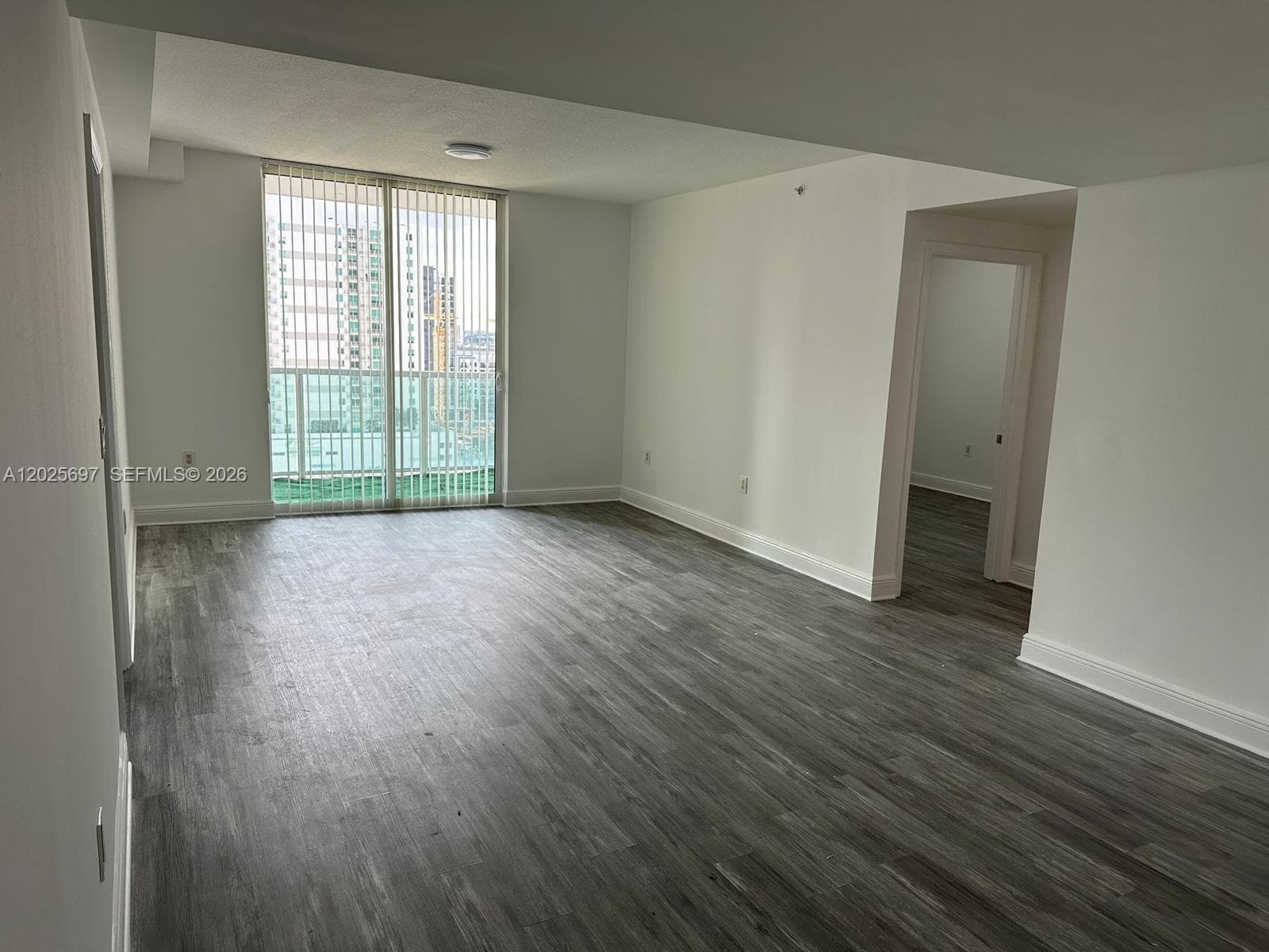 1250 S Miami Ave # 1303, Miami FL 33130 — 3