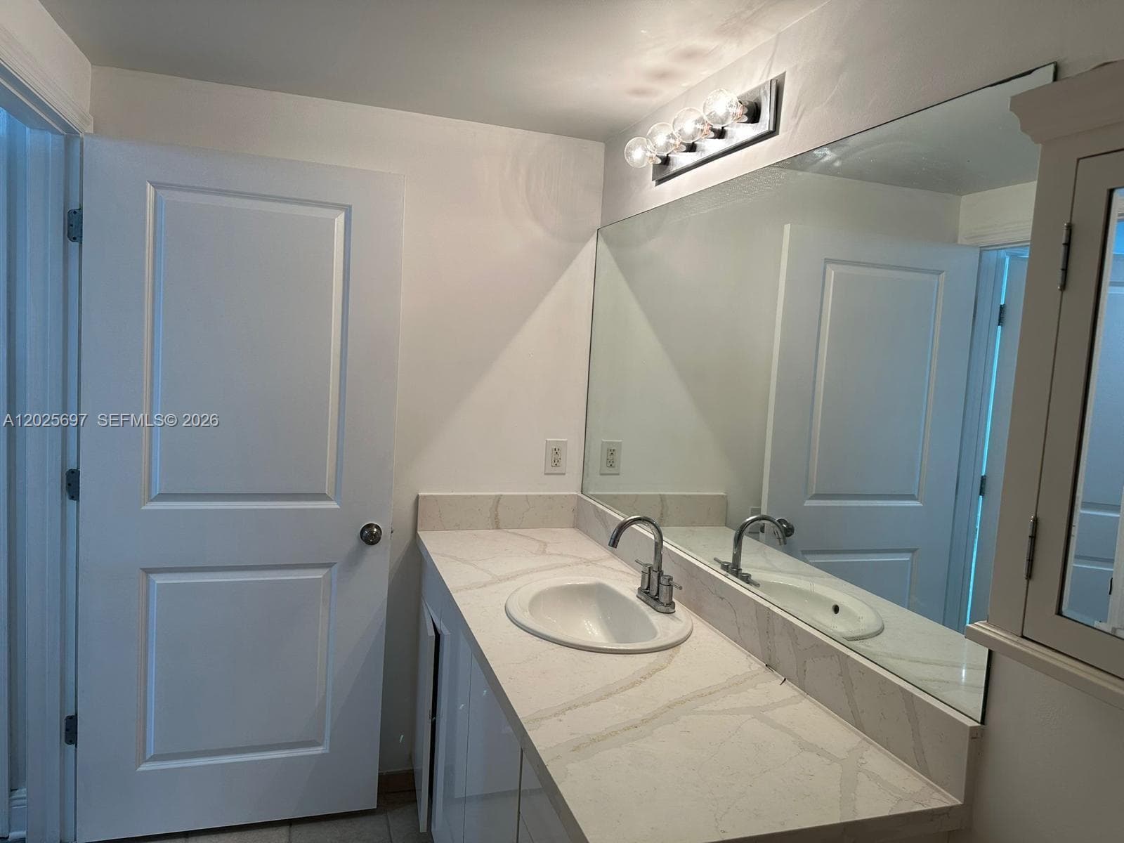 1250 S Miami Ave # 1303, Miami FL 33130 — 24