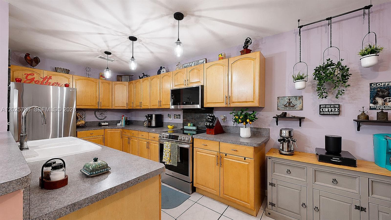 1633 Greer Ave, Homestead FL 33035 — 9
