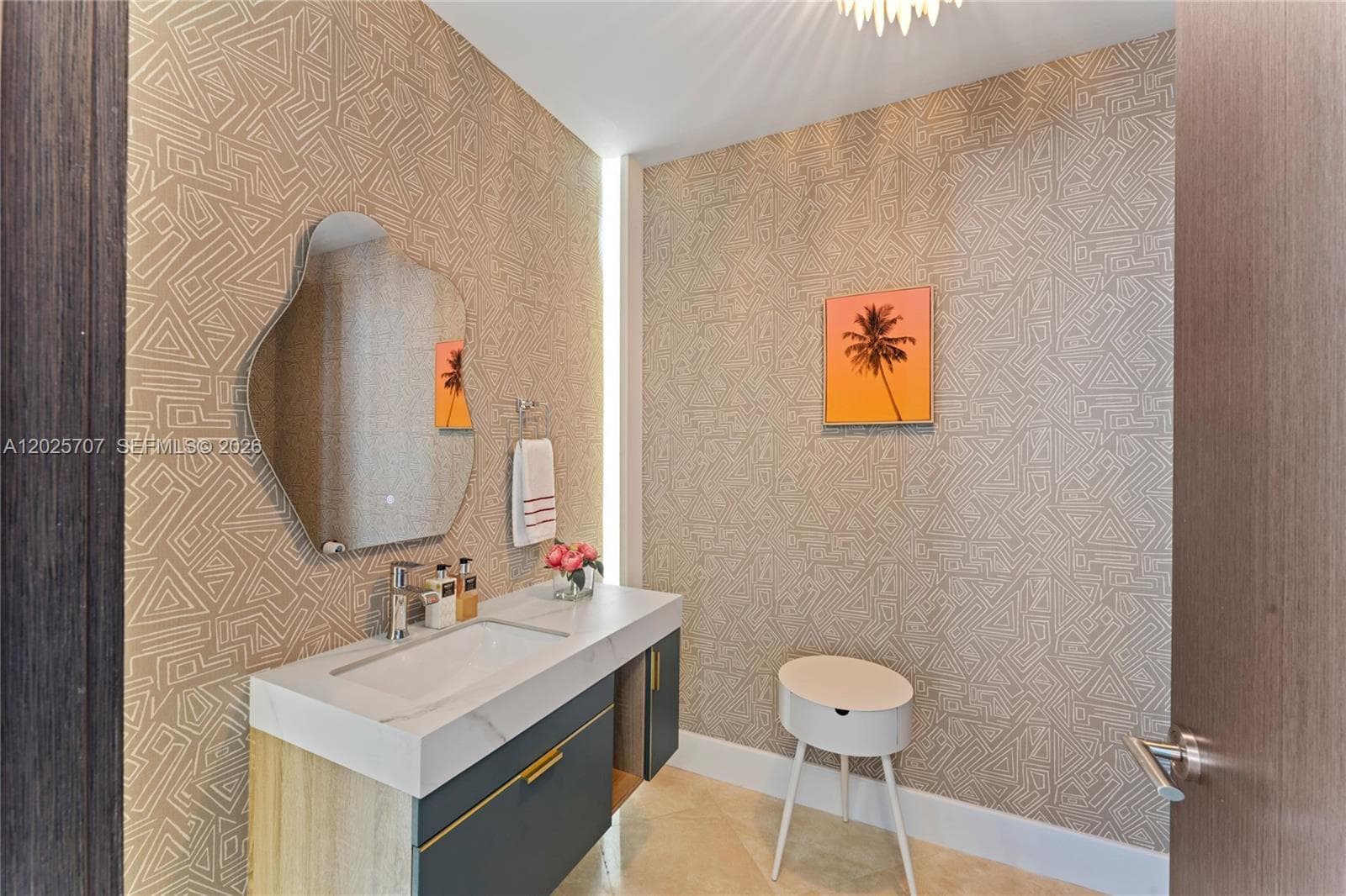 5959 Collins Ave # 1201, Miami Beach FL 33140 — 24