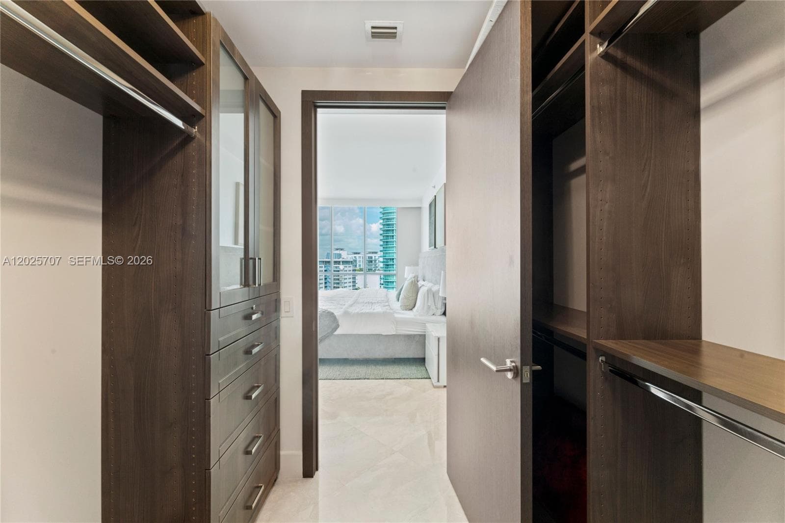5959 Collins Ave # 1201, Miami Beach FL 33140 — 33