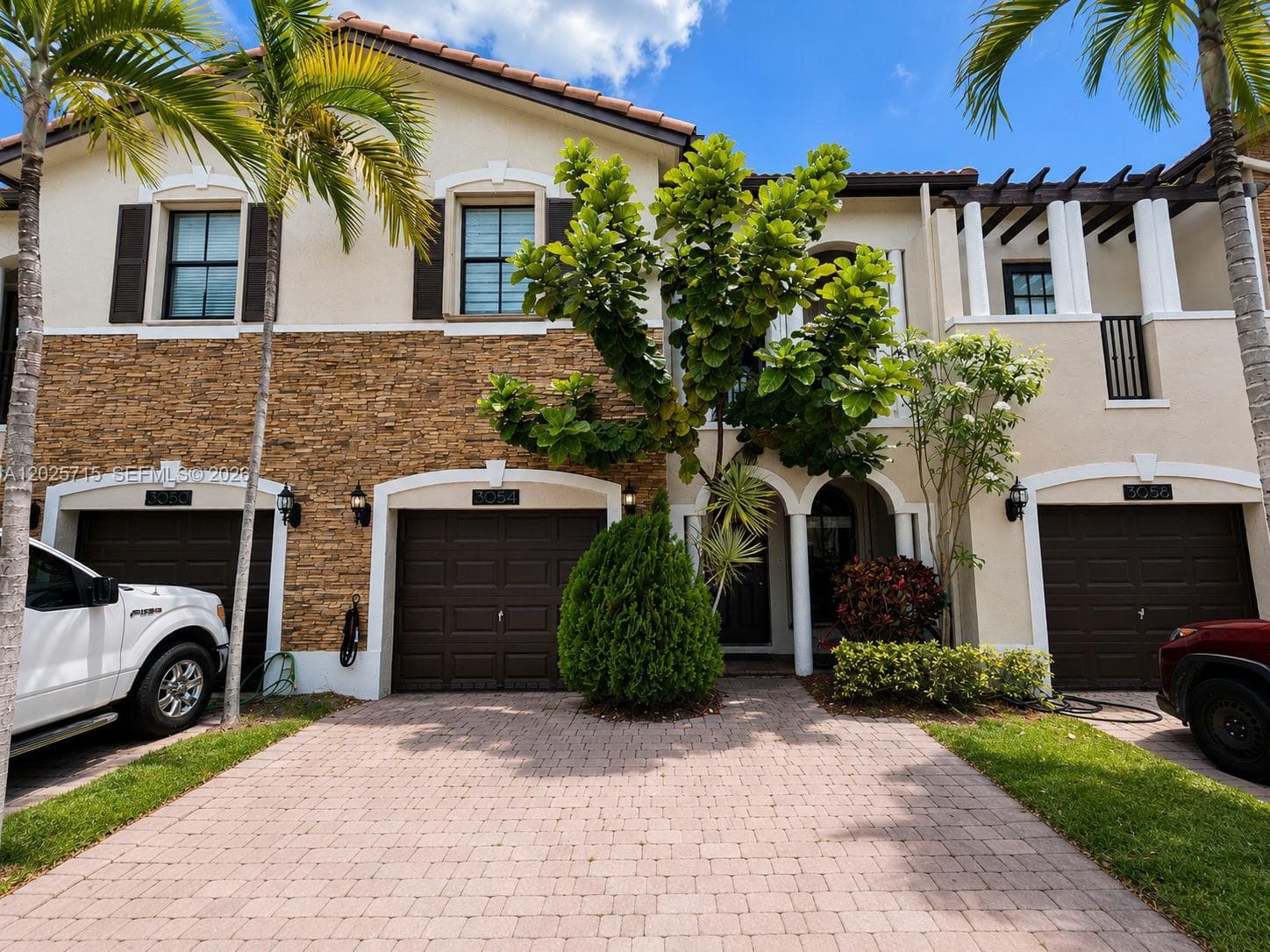 3054 NW 103rd Path, Doral FL 33172 — 2