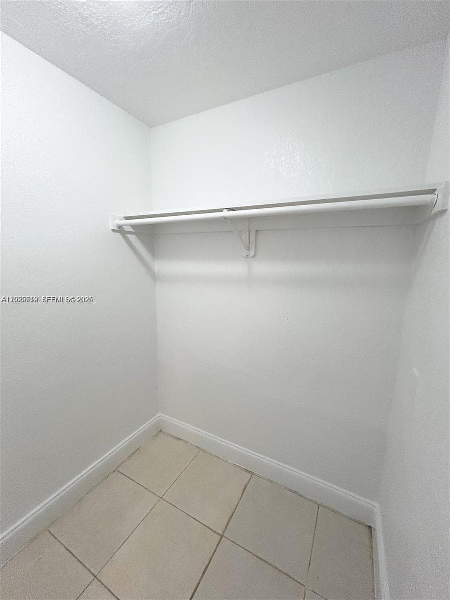 2070 NE 162ND ST # 4, North Miami Beach FL 33162 — 16
