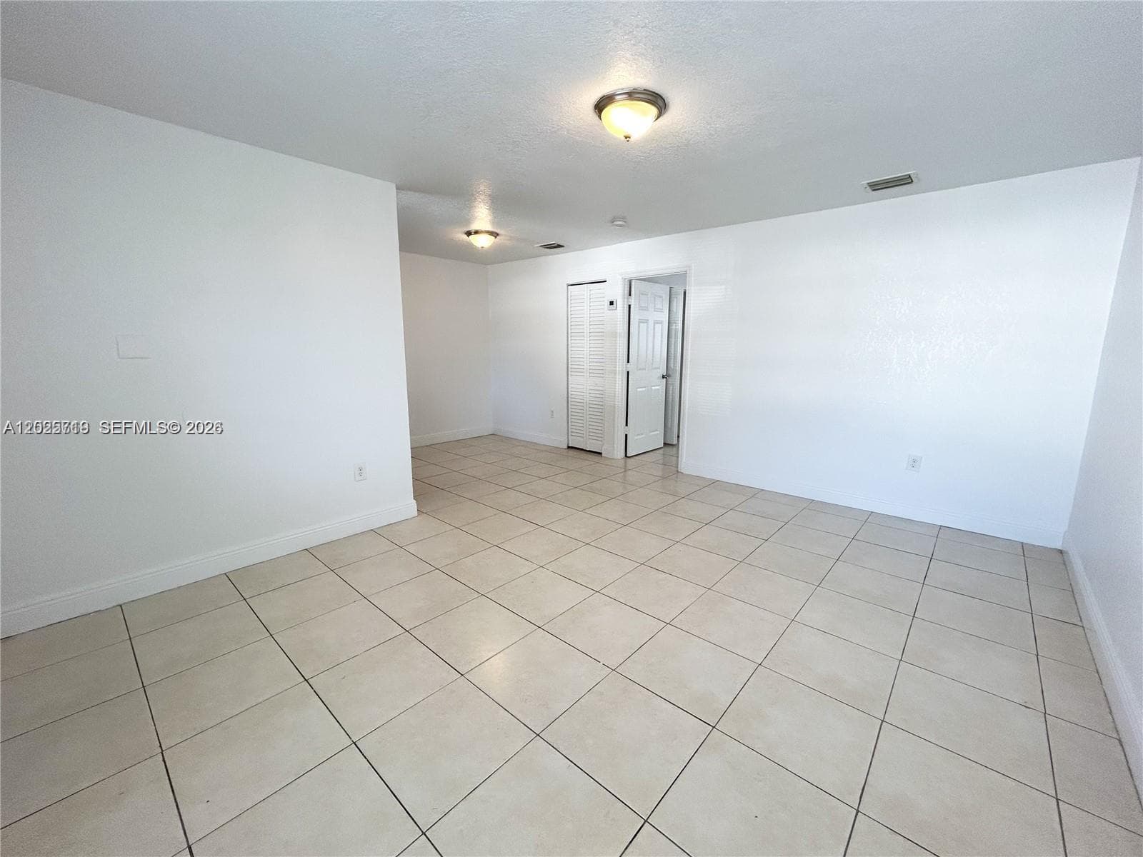 2070 NE 162ND ST # 4, North Miami Beach FL 33162 — 9