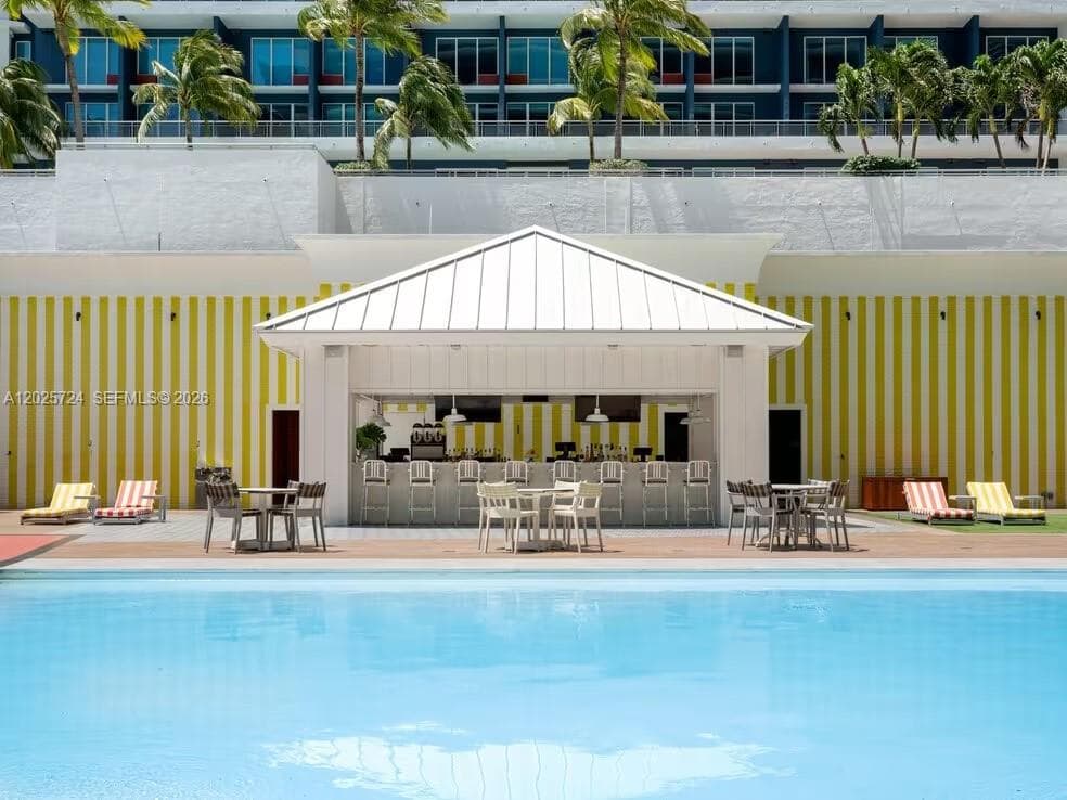 1300 S Miami Ave # 3211, Miami FL 33130 — 42