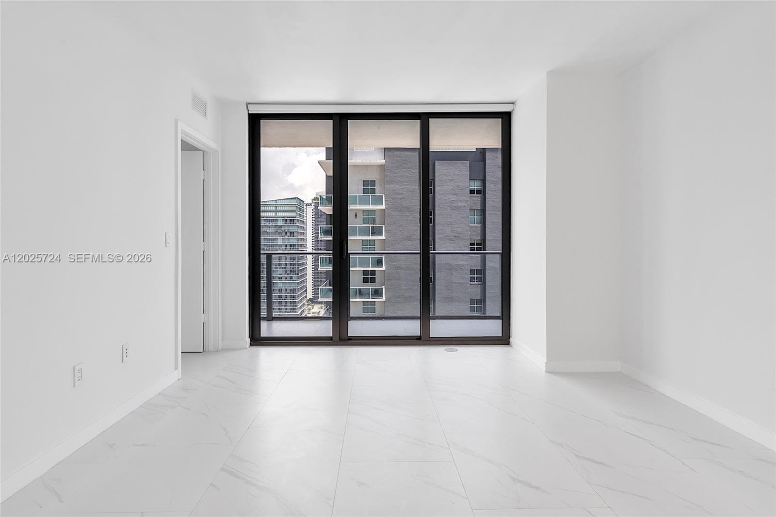 1300 S Miami Ave # 3211, Miami FL 33130 — 18