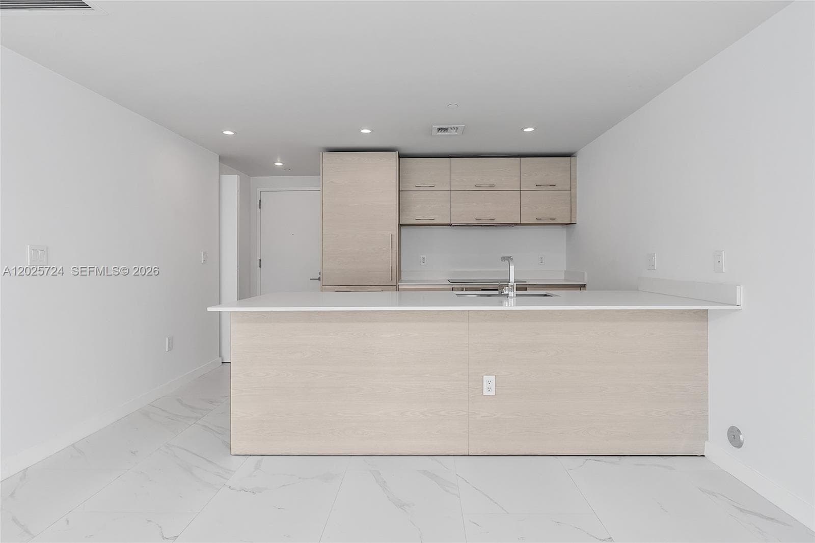 1300 S Miami Ave # 3211, Miami FL 33130 — 15