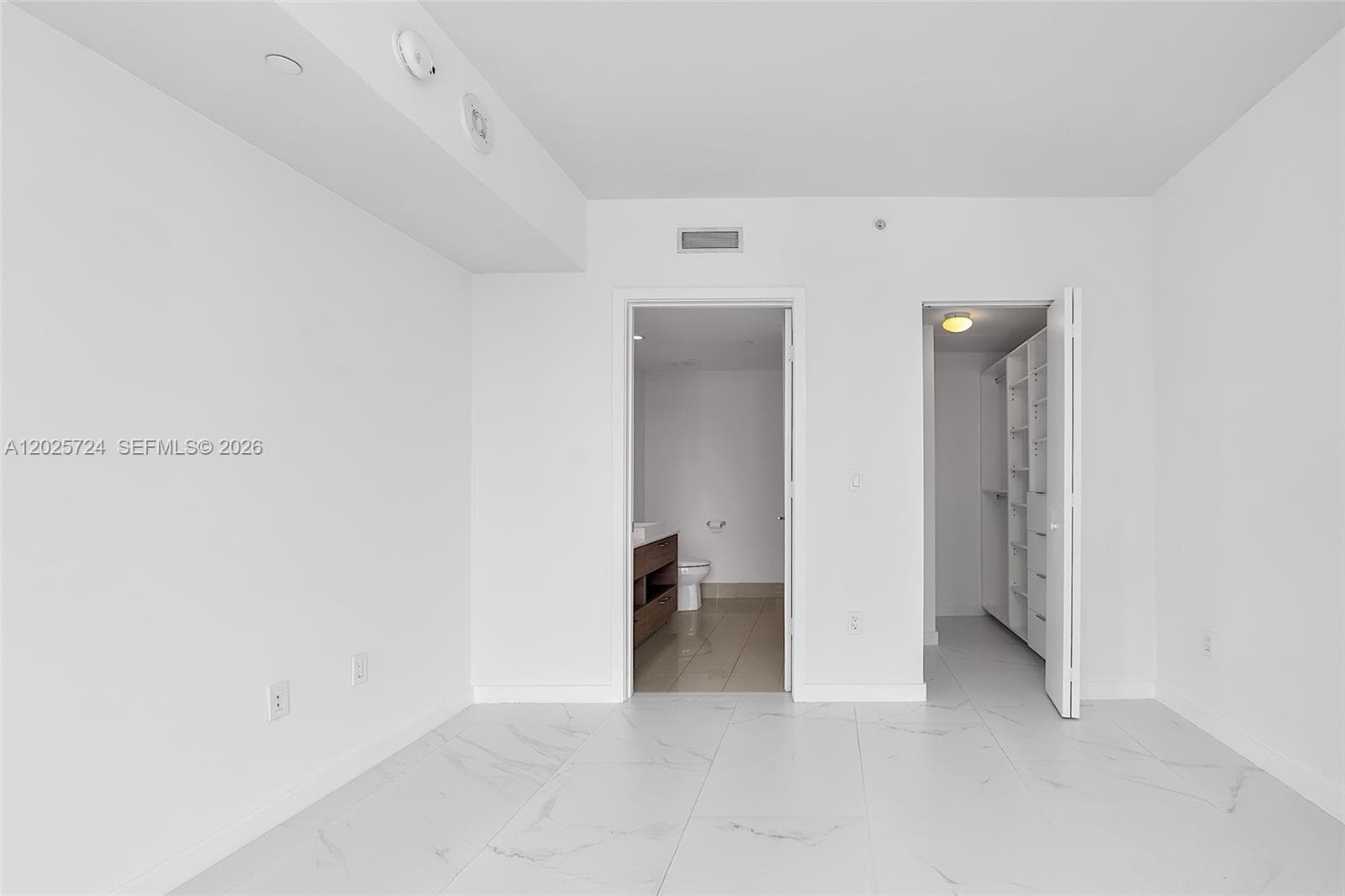 1300 S Miami Ave # 3211, Miami FL 33130 — 29