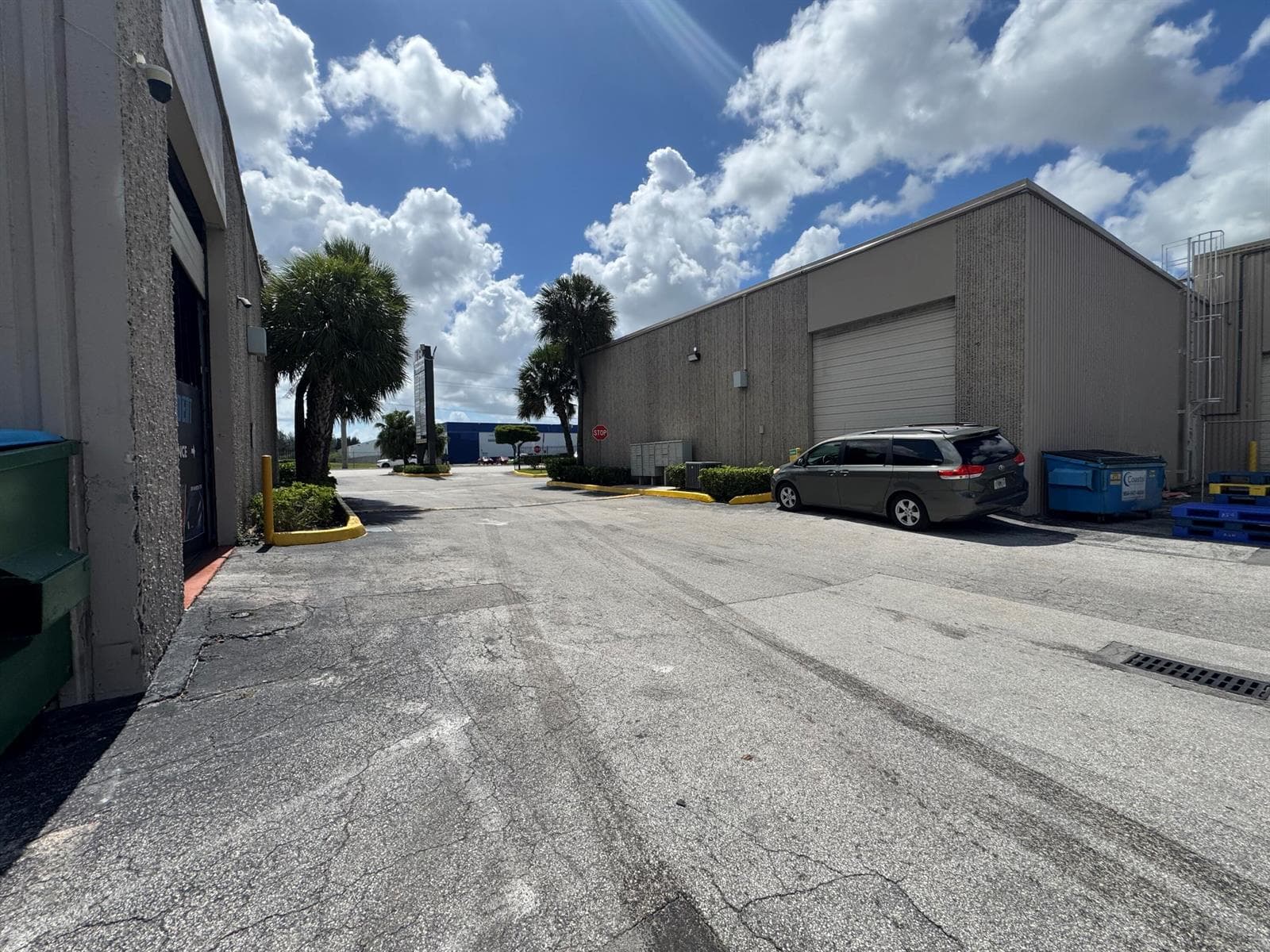 2710 NW 72nd Avenue, Miami FL 33122 — 4