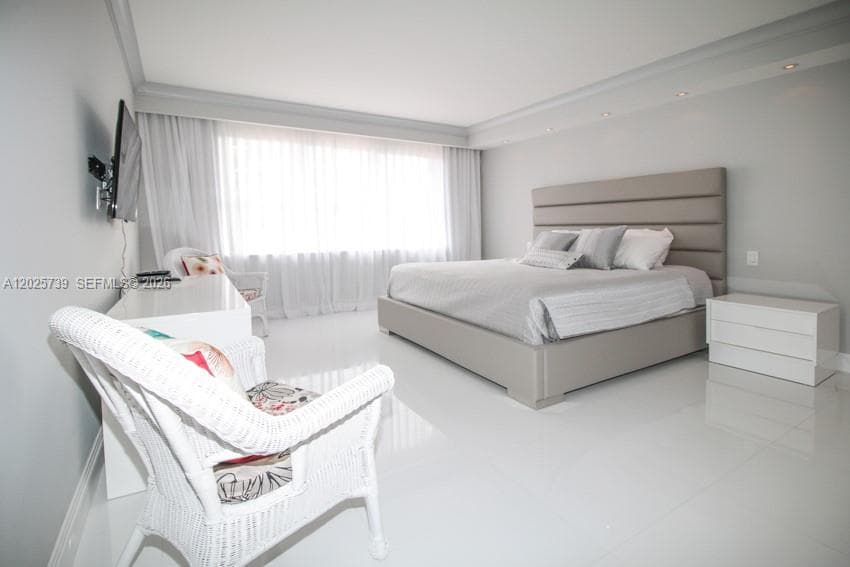 9801 Collins Ave # 9W, Bal Harbour FL 33154 — 17